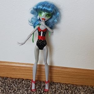 Ghoulia Monster High Doll